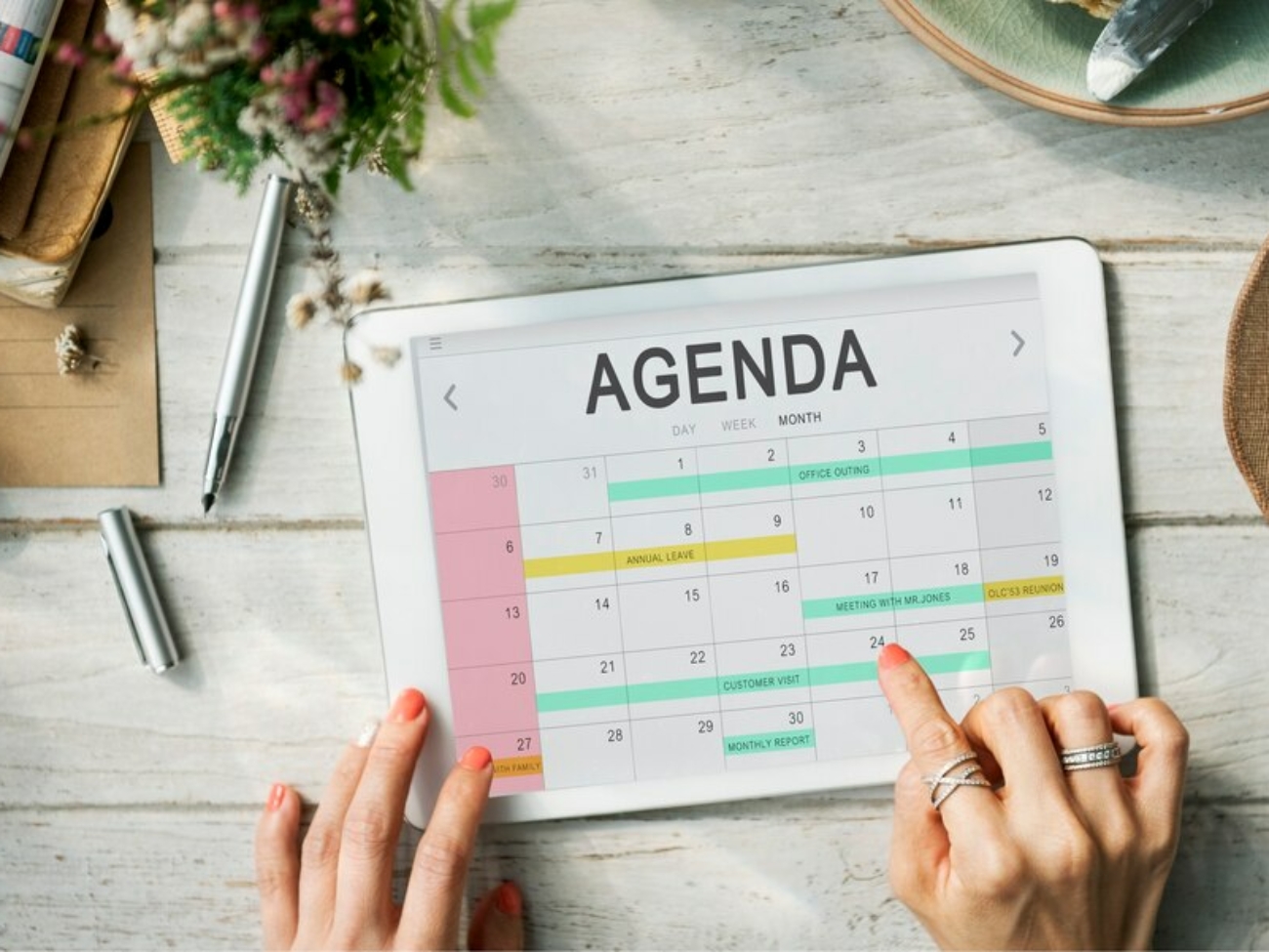 calendrier-ordre-du-jour-reunion-evenement-rappel-calendrier-concept-graphique_53876-124961